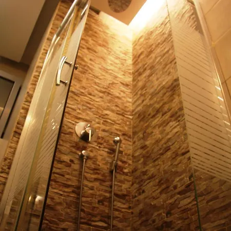 X Dream One 3* Athen